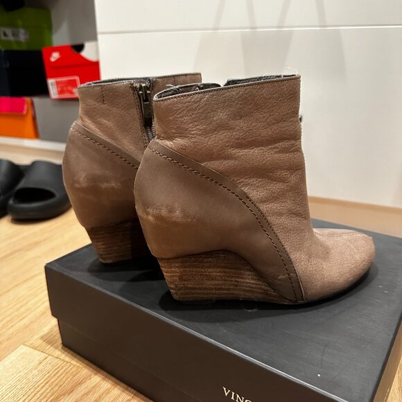 Vince Camuto Taupe Leather Wedges - Picture 4 of 4